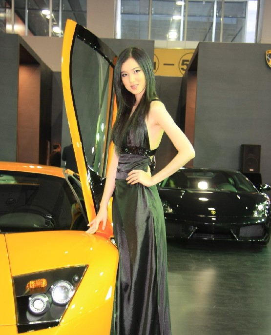 最美車模