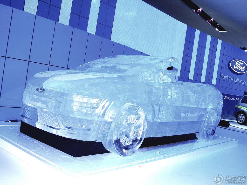 冰雕車展