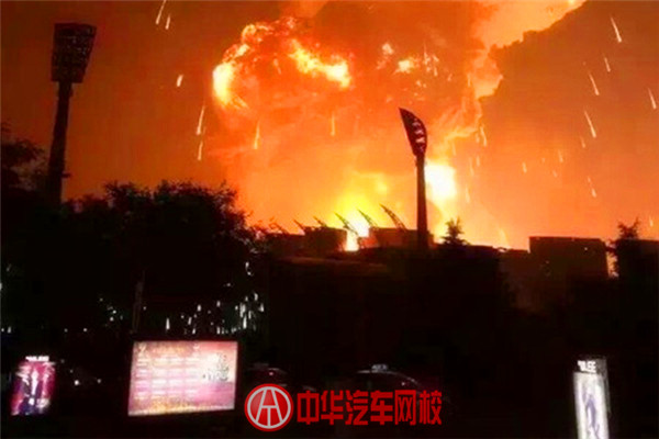 天津市濱海新區爆炸,汽車燒焦慘狀已無法形容（圖）@chinaadec.com