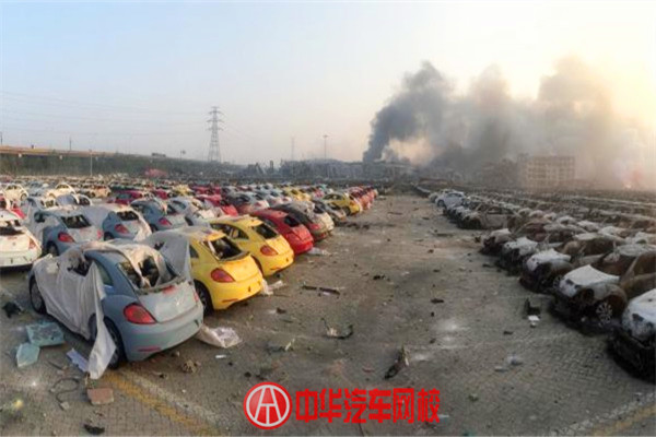 天津市濱海新區爆炸,汽車燒焦慘狀已無法形容（圖）@chinaadec.com