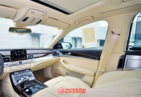 盤底那些內飾另人尖叫的車子@chinaadec.com