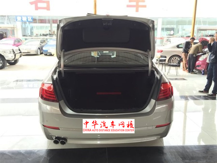 【二手車評(píng)估師案例】2012年款寶馬523Li@中華汽車網(wǎng)校賀老師