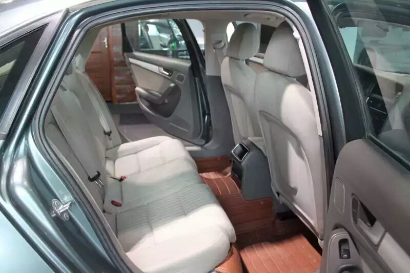 【二手車評估師案例】2010年款奧迪A4L@中華汽車網校賀老師
