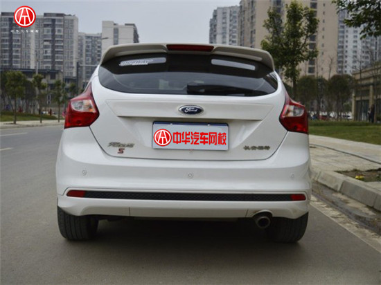 【成都】福克斯 2012款 兩廂 2.0L 自動豪華運動型@www.wardfrp.com