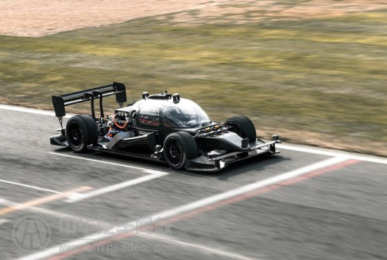 Roborace推出無人賽車！賽車車手會被淘汰嗎？@chinaadec.com