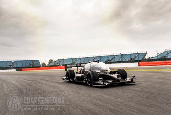 Roborace推出無人賽車！賽車車手會被淘汰嗎？@chinaadec.com