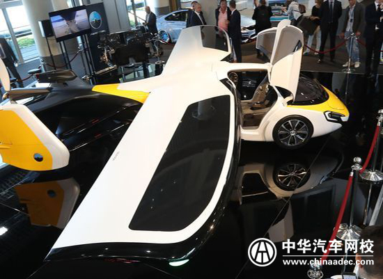 AeroMobil飛行汽車出席摩納哥跑車展 限量預定500臺@chinaadec.com