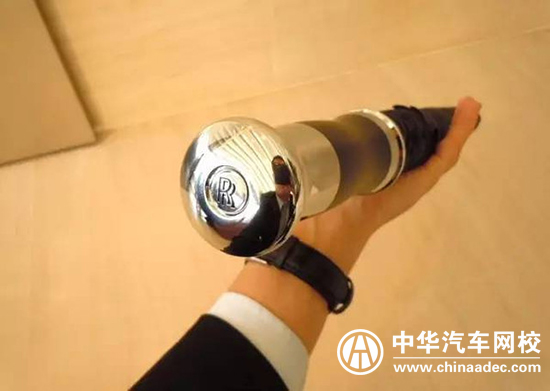 勞斯萊斯10萬元的雨傘竟是為女明星設(shè)計的@chinaadec.com