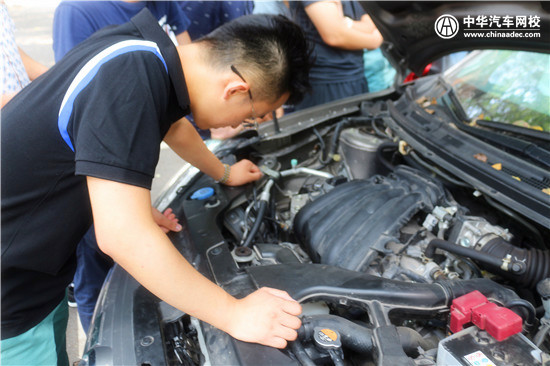 汽車碰撞估損師實(shí)操演練，中華汽車網(wǎng)校實(shí)訓(xùn)營完美收官！@chinaadec.com