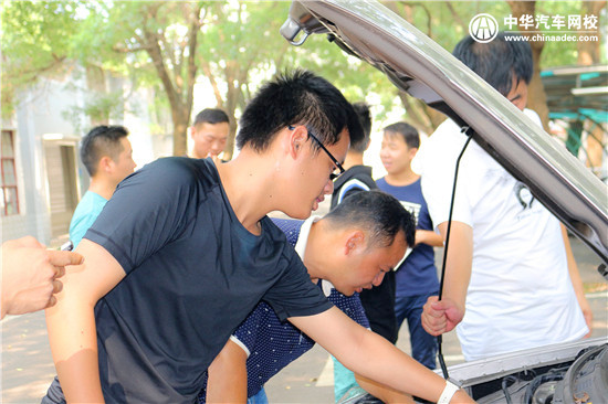 汽車碰撞估損師實(shí)操演練，中華汽車網(wǎng)校實(shí)訓(xùn)營完美收官！@chinaadec.com