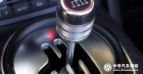 汽車入門小知識：詳解CVT、DSG、MT、AT優缺點@chinaadec.com