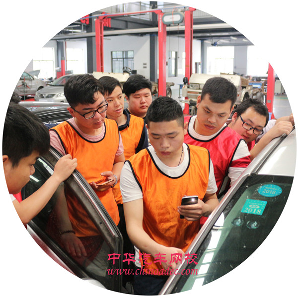 模擬估車·小組鑒定豐田卡羅拉、奇瑞A3@chinaadec.com