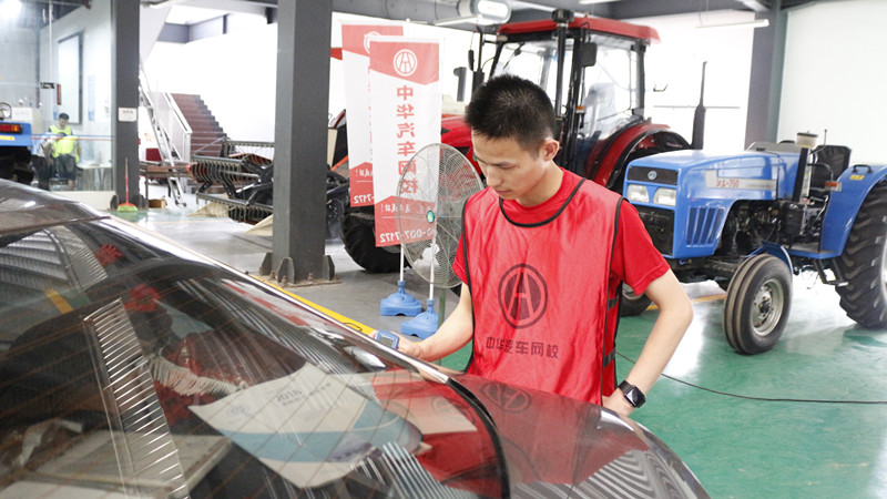 中華汽車網校二手車評估師學員風采@chinaadec.com