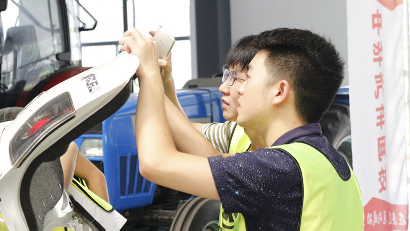 中華汽車網校二手車評估師學員風采@chinaadec.com