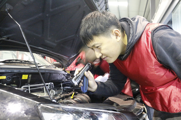中華汽車網校二手車評估師培訓班學習實況直播@chinaadec.com