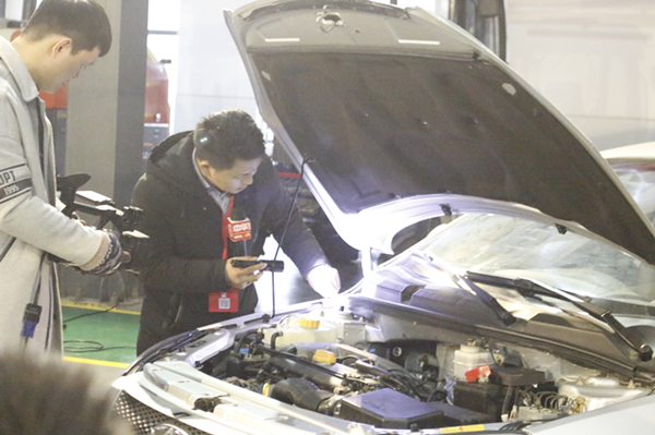 快上車！跟中華汽車網校一起學習二手車評估@chinaadec.com