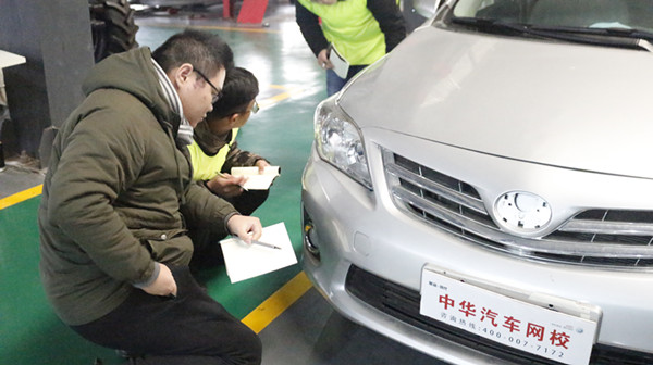 二手事故車重點(diǎn)檢查部件之一--大燈@chinaadec.com