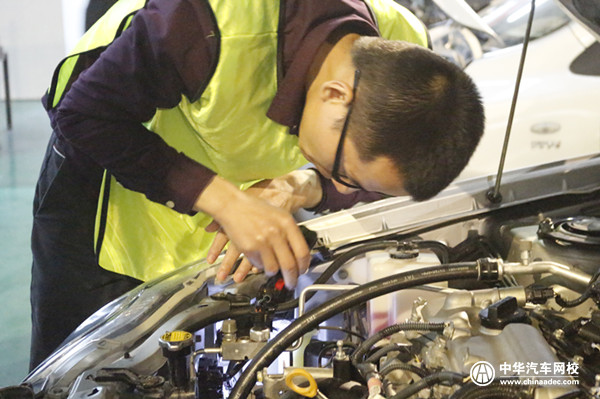 老板開出萬元月薪，為何還難招到一名二手車評估師？@chinaadec.com