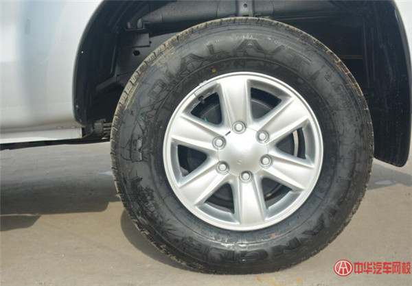 　　預防汽車輪胎嚴重磨損，老司機都這么做@chinaadec.com