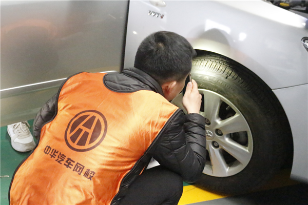 二手車評估師@chinaadec.com 二手車評估師@chinaadec.com