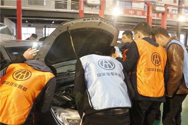 二手車評估師@chinaadec.com 二手車評估師@chinaadec.com