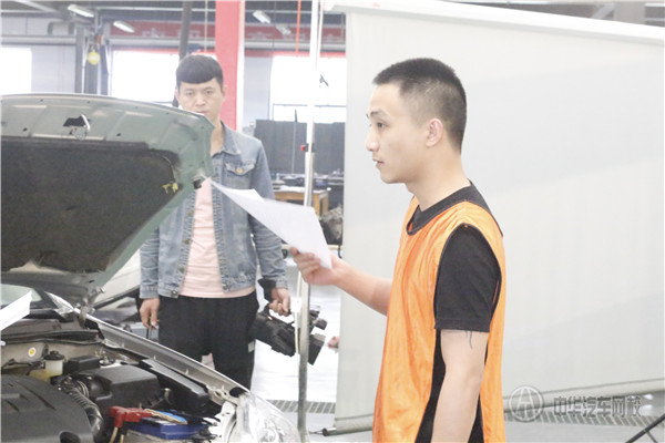 二手車評估師有發展嗎？看看業內人士怎么說@chinaadec.com