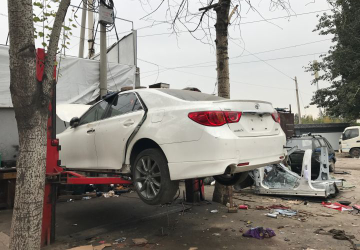 實拍二手車拼接過程@chinaadec.com