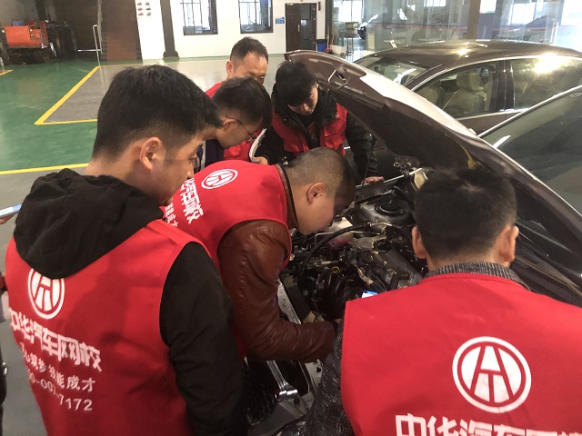 中華汽車網校第242期二手車評估師實訓第三天！水泡車鑒定教學@chinaadec.com