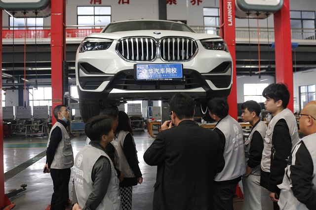 中華汽車網校第242期二手車評估師實訓第三天！水泡車鑒定教學@chinaadec.com