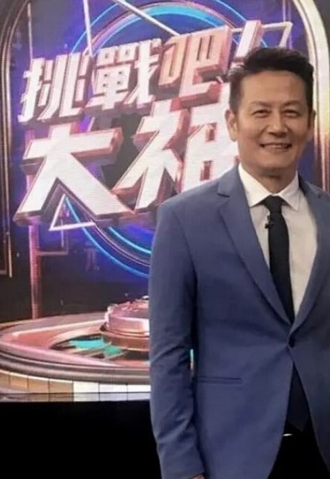 【抖音反差婊】莉莉安新娘足疗技师211全网男人心中的白月光被大神重金拿下并流出视频 - 草草草海报